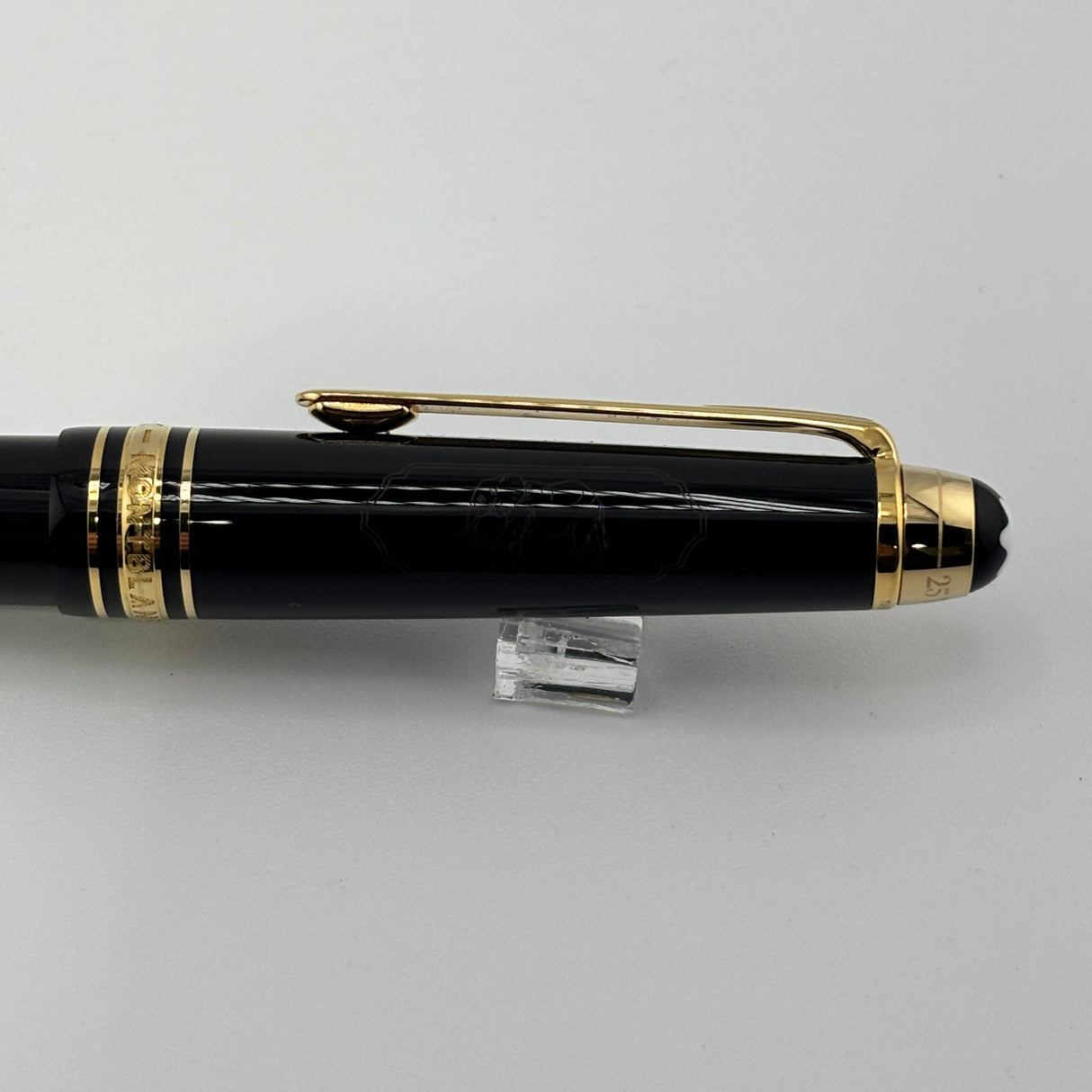 Montblanc Meisterstück Around the World in 80 Days II Classique #145 Fountain Pen