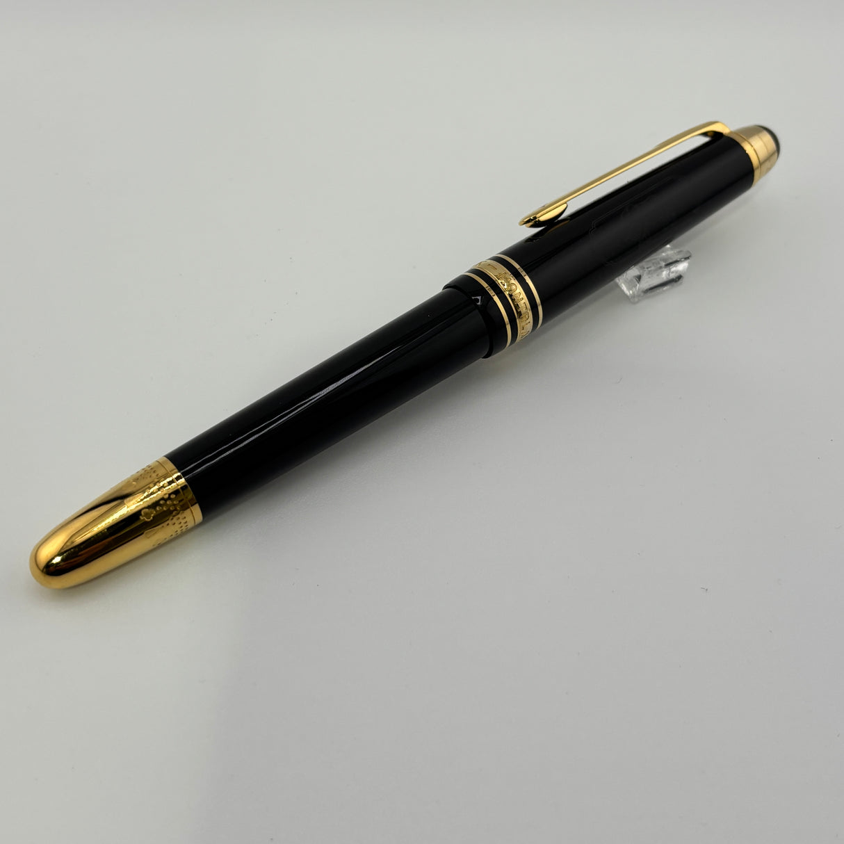 Montblanc Meisterstück Around the World in 80 Days II Classique #145 Fountain Pen
