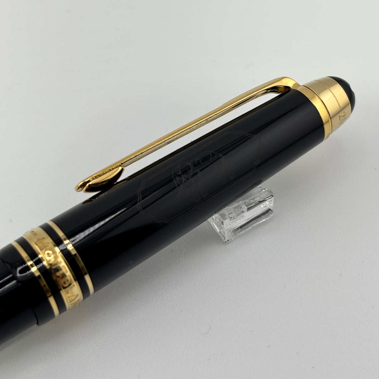 Montblanc Meisterstück Around the World in 80 Days II Classique #145 Fountain Pen