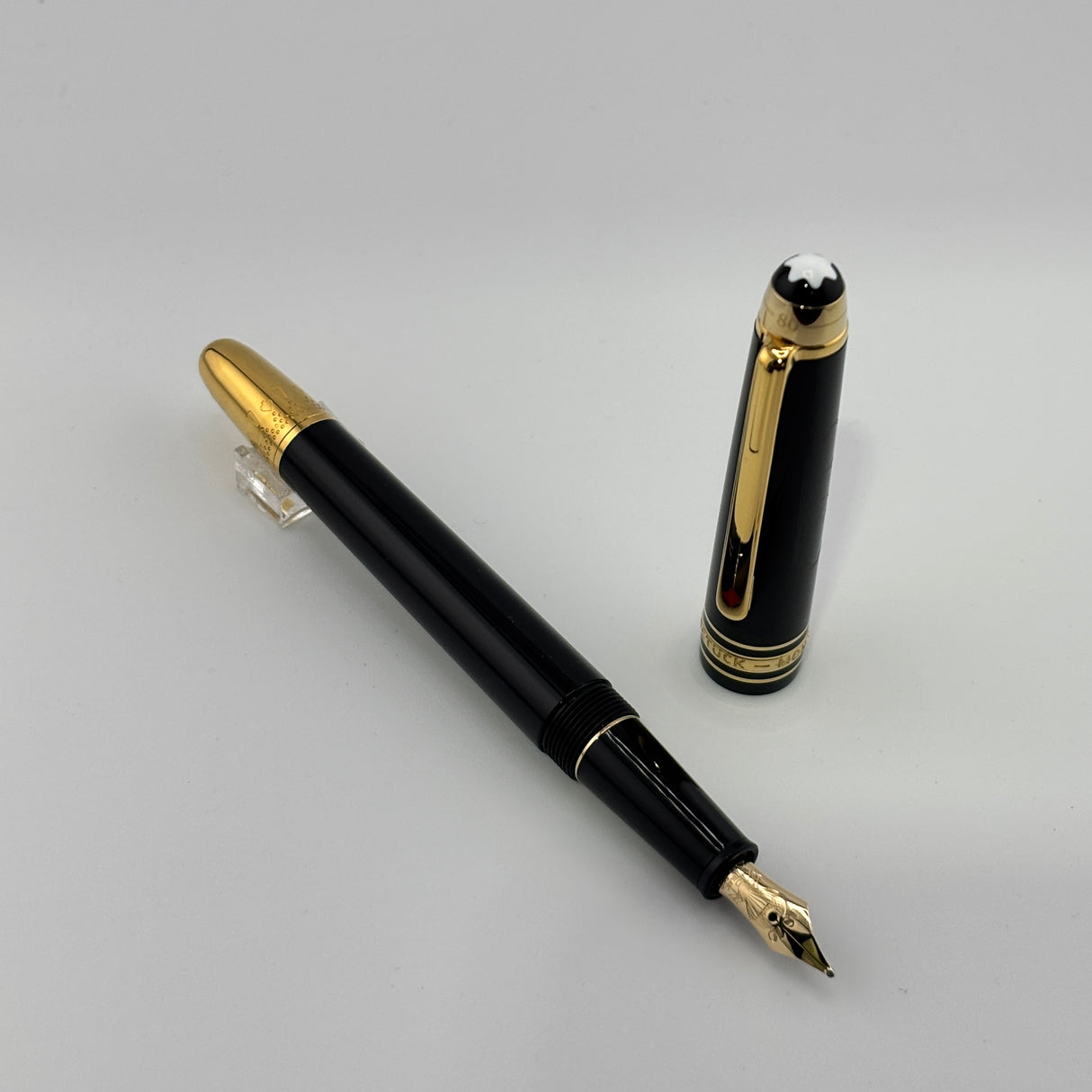 Montblanc Meisterstück Around the World in 80 Days II Classique #145 Fountain Pen