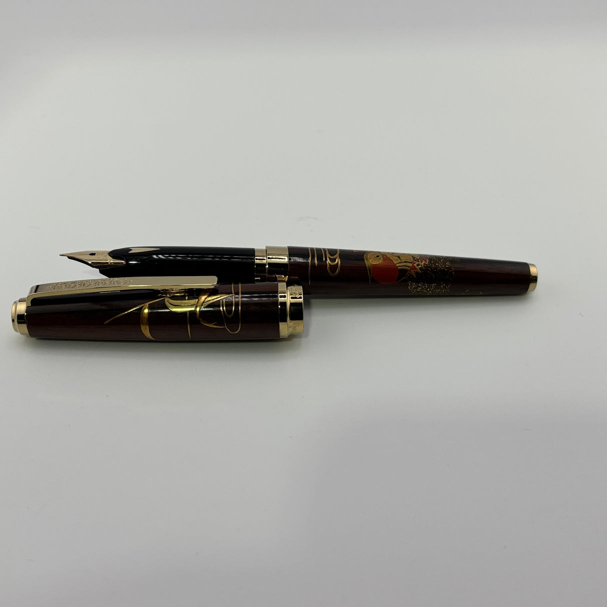 Sailor Kaga Taga Maki-e Oshidori  Mandarin Duck Ebony Rosewood Fountain Pen - Extremely Rare !