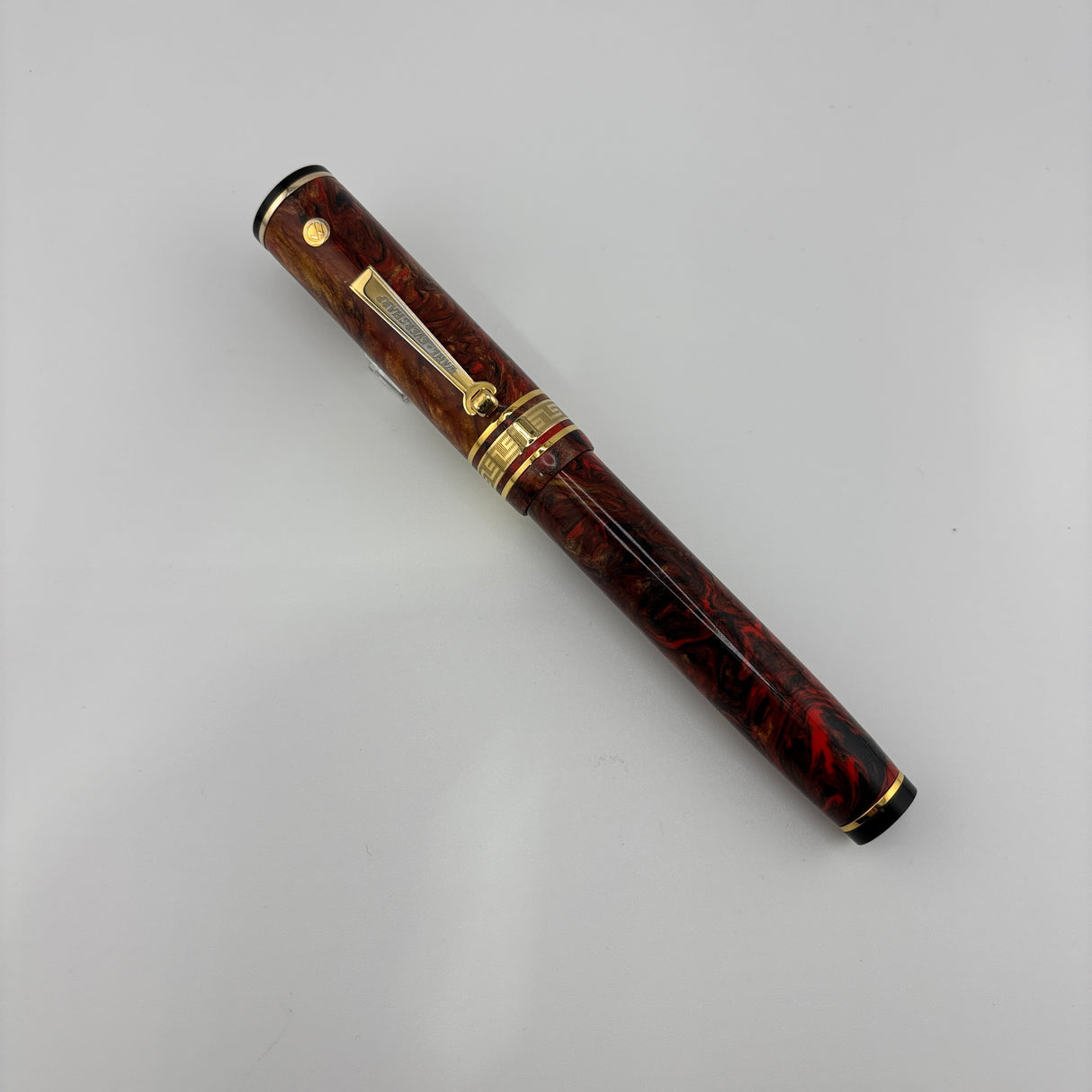 Wahl Eversharp Decoband Volcano Red Oversized Fountain Pen - Medium #8 Size 14kt Gold Nib