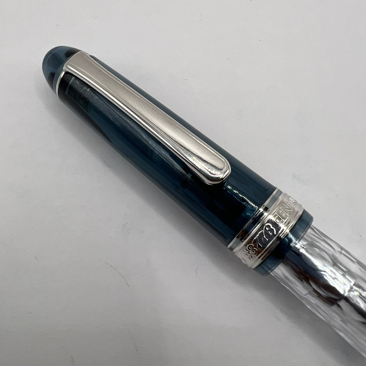 Platinum #3776 Century Fuji Unkei Fountain Pen - Kinu-Gumo (Limited Edition)   - Extra Fine 14kt Gold Nib