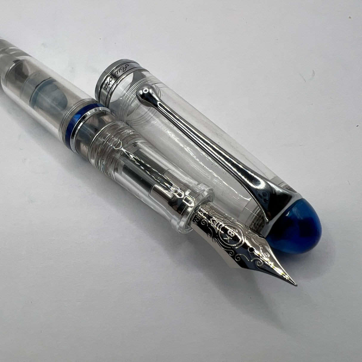 Aurora 88 Minerali Azurite Demonstrator Limited Edition Fountain Pen  -  Extra Fine 18kt Gold Nib