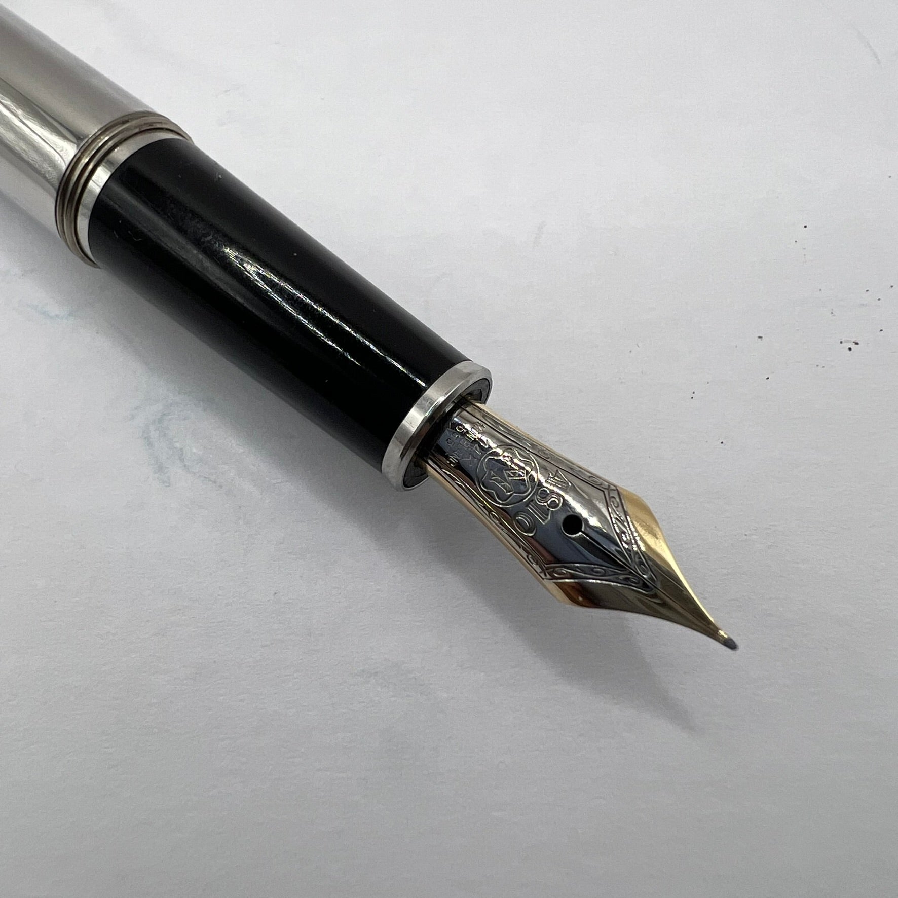 Montblanc Solitaire Ceramic Black Prisma Classique #145 Fountain