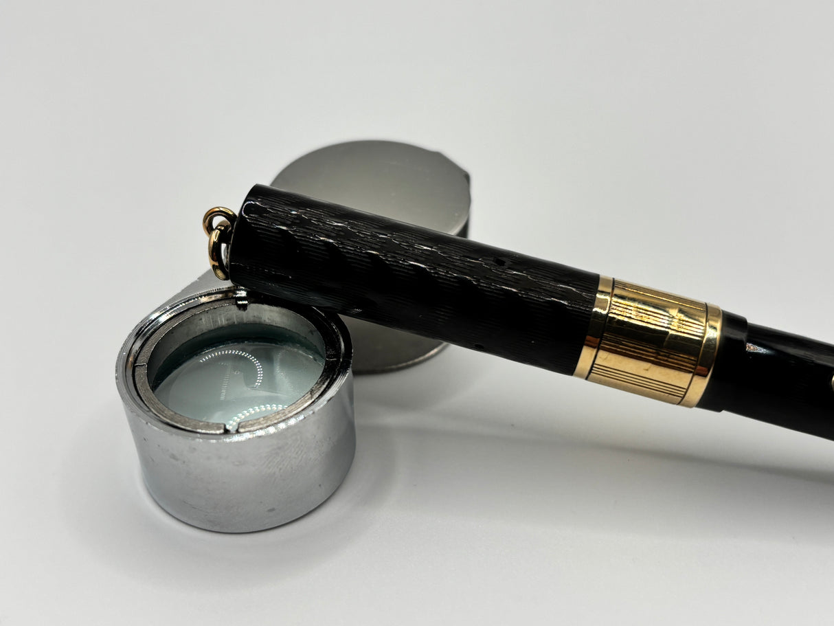Waterman 52 1/2V Black chased Ring top Gold cap band - Fountain Pen