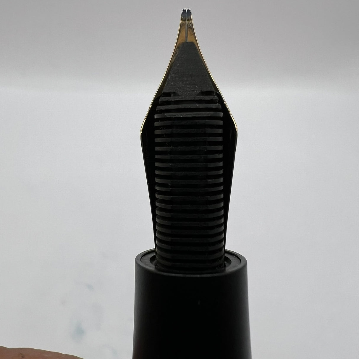 Montegrappa 007 James Bond Special Issue Fountain Pen -  STUB 1.1mm 14kt Gold Nib
