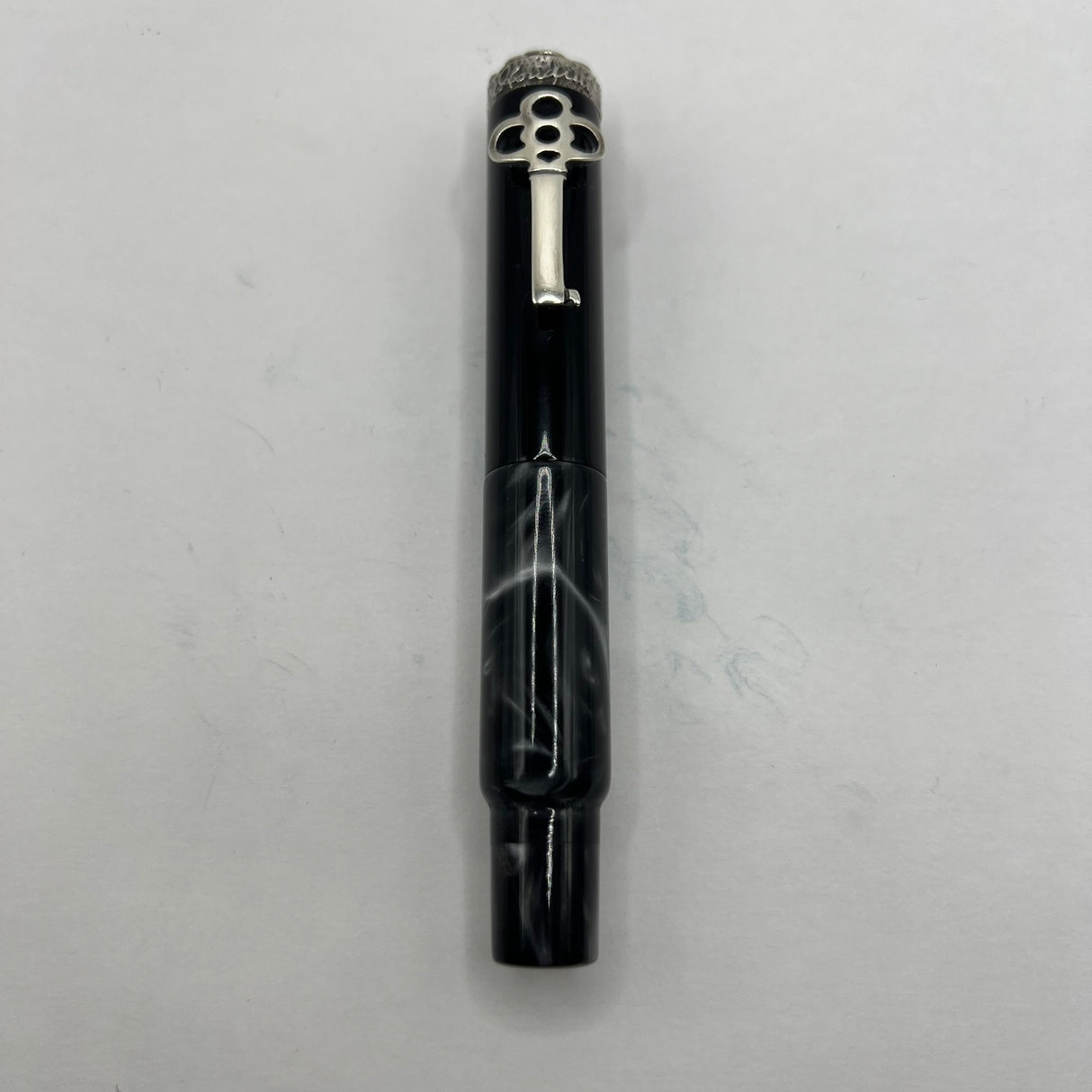 Krone Harry Houdini Limited Edition Fountain Pen   -  Medium 18kt Gold Nib  - With Authenticated Original Key Used by Houdini!
