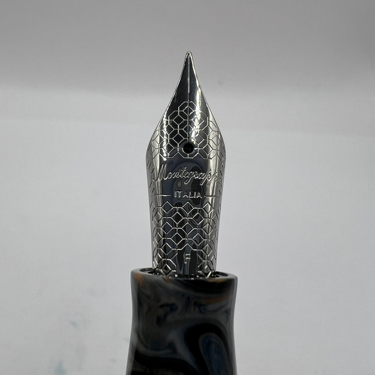 Montegrappa Elmo II Fountain Pen   - Fine Stainless Steel Nib