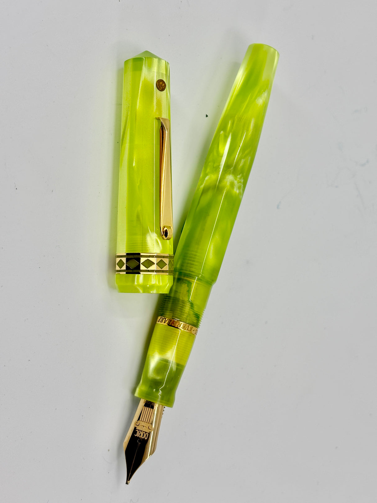 Wahl-Eversharp Oversize Doric Green Cathay Fountain Pen