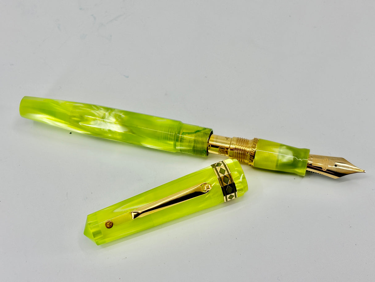 Wahl-Eversharp Oversize Doric Green Cathay Fountain Pen