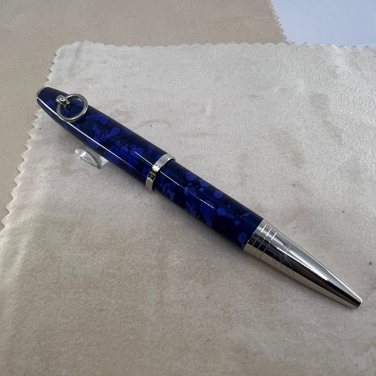Montblanc Muses Elizabeth Taylor Special Edition Ballpoint Pen