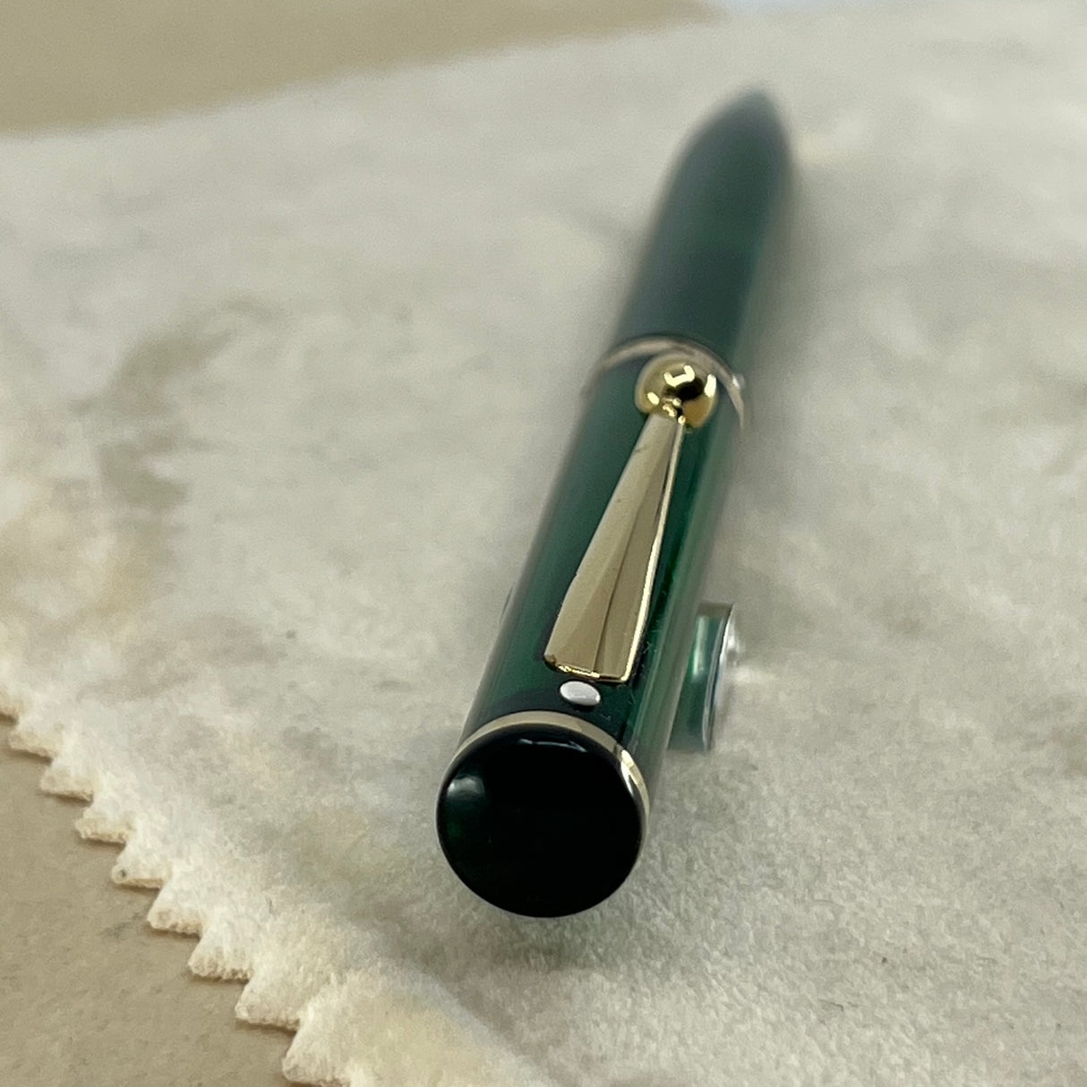 Sheaffer Connaisseur Aegean Green Transparent Ballpoint Pen