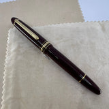 Montblanc Meisterstuck #146 LeGrand Bordeaux Fountain Pen   -  Fine 14kt Gold Nib - Engraved Cap