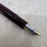 Montblanc Meisterstuck #146 LeGrand Bordeaux Fountain Pen   -  Fine 14kt Gold Nib - Engraved Cap