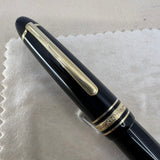 Montblanc Meisterstuck #149 Fountain Pen   -  Semi-Flex 18C Gold Nib