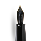 Namiki Yukari Royale Kashimushi (Lotus & Dragonfly) Limited Edition Maki-e Fountain Pen - Medium 18kt Gold Nib