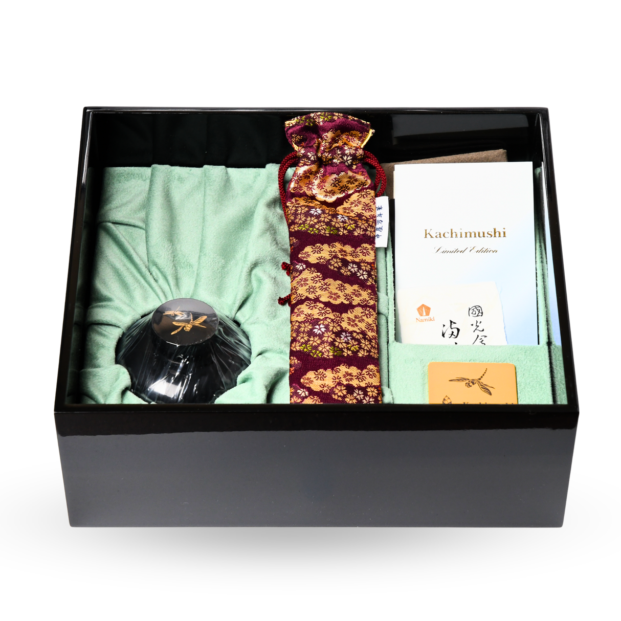 Namiki Yukari Royale Kashimushi (Lotus & Dragonfly) Limited Edition Maki-e Fountain Pen - Medium 18kt Gold Nib