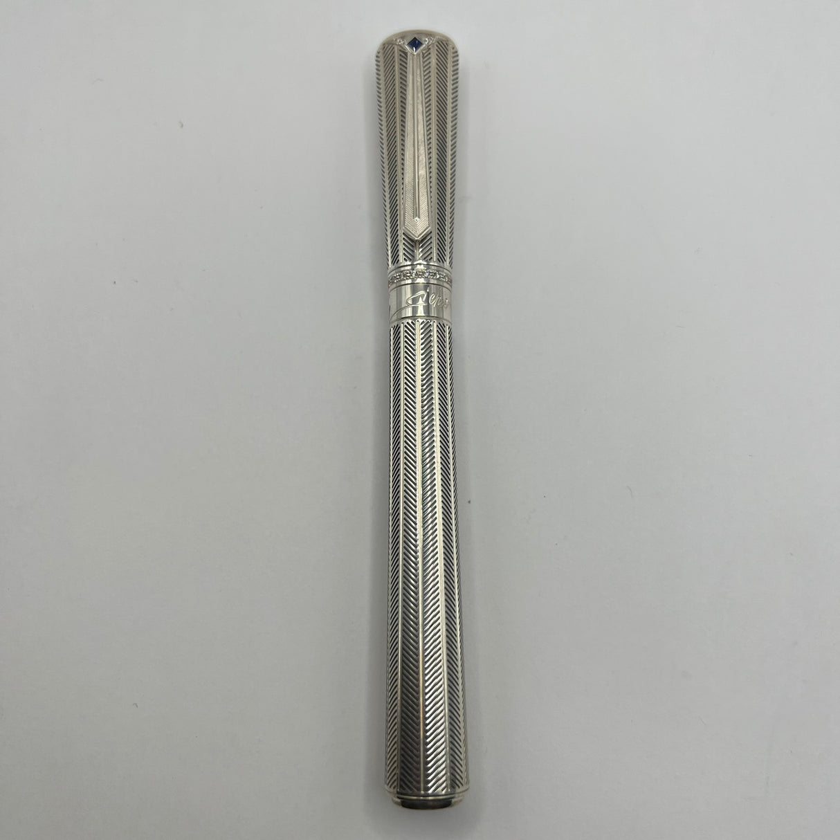 Montblanc Marlene Dietrich Sterling Silver & Diamond Limited Edition 1901 Fountain Pen -  Medium 18kt Gold Nib