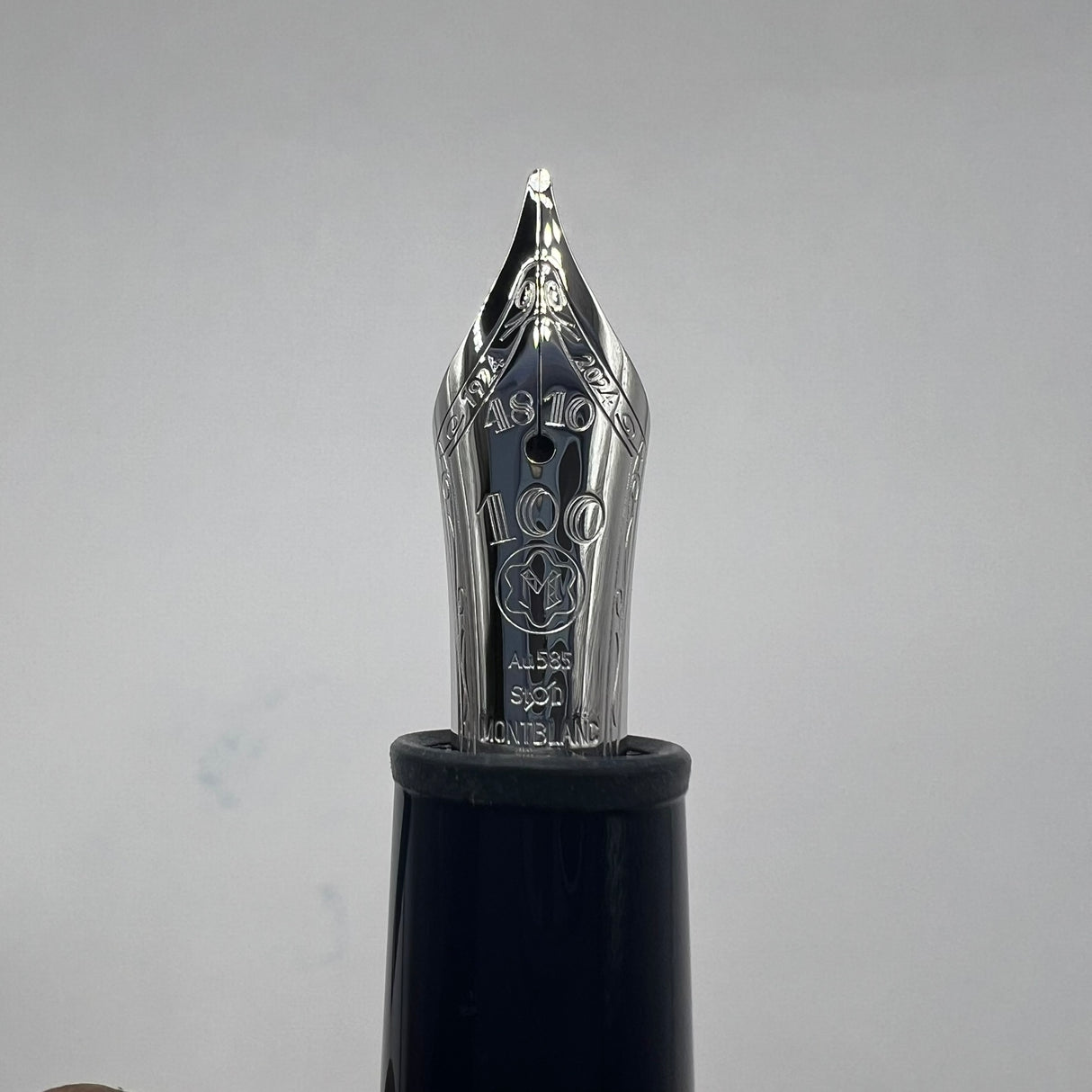Montblanc Origin Blue #146 LeGrand Fountain Pen -  Medium 18kt Gold Nib