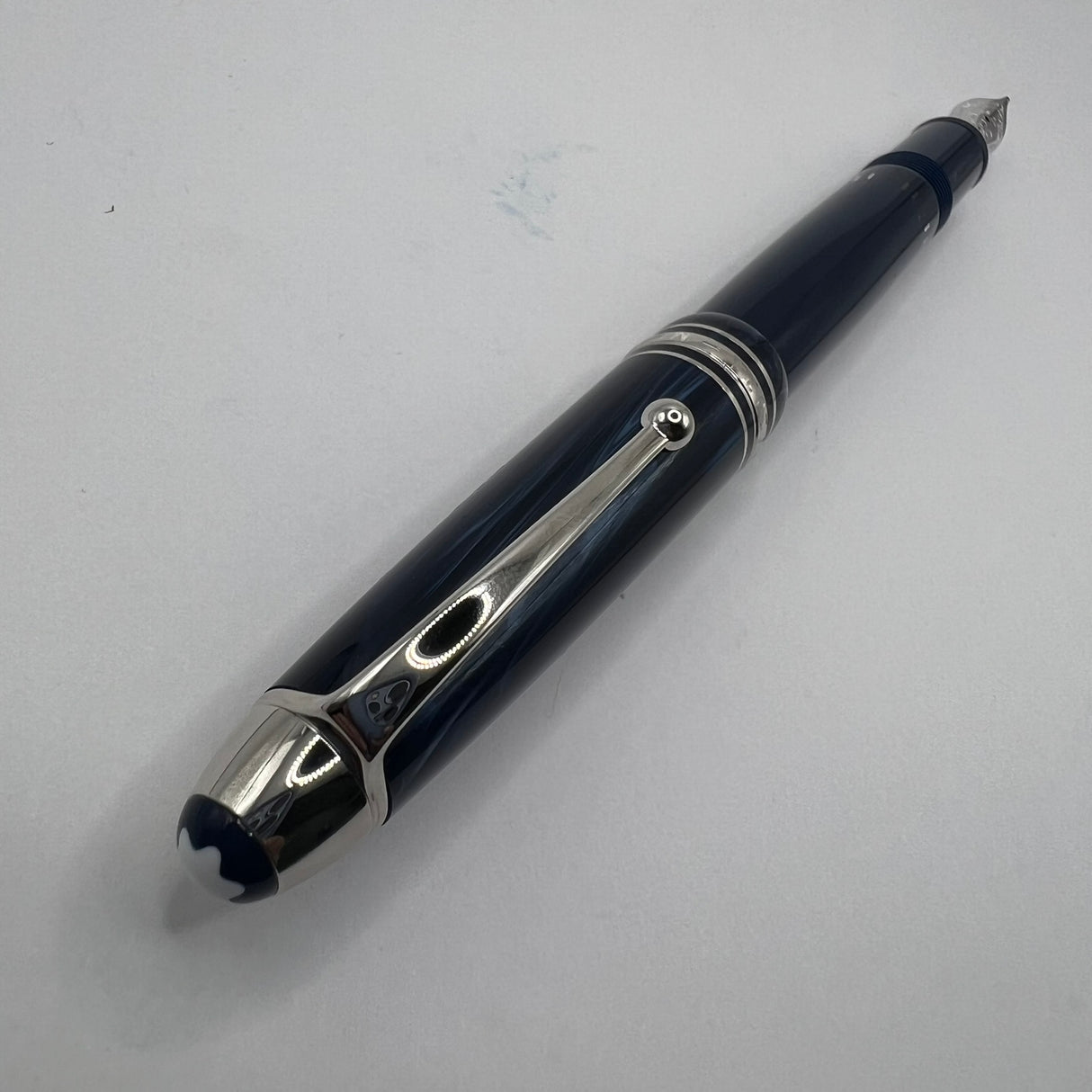 Montblanc Origin Blue #146 LeGrand Fountain Pen -  Medium 18kt Gold Nib