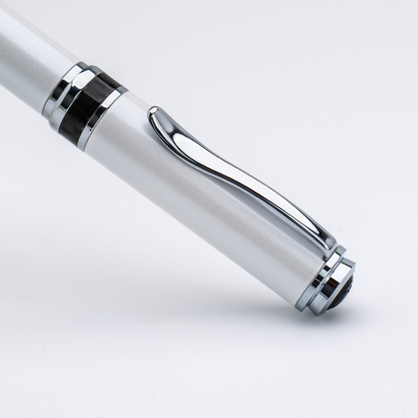Monteverde USA Innova 2026 Color of The Year Cloud Dancer Fountain Pen Chrome Trim Collection