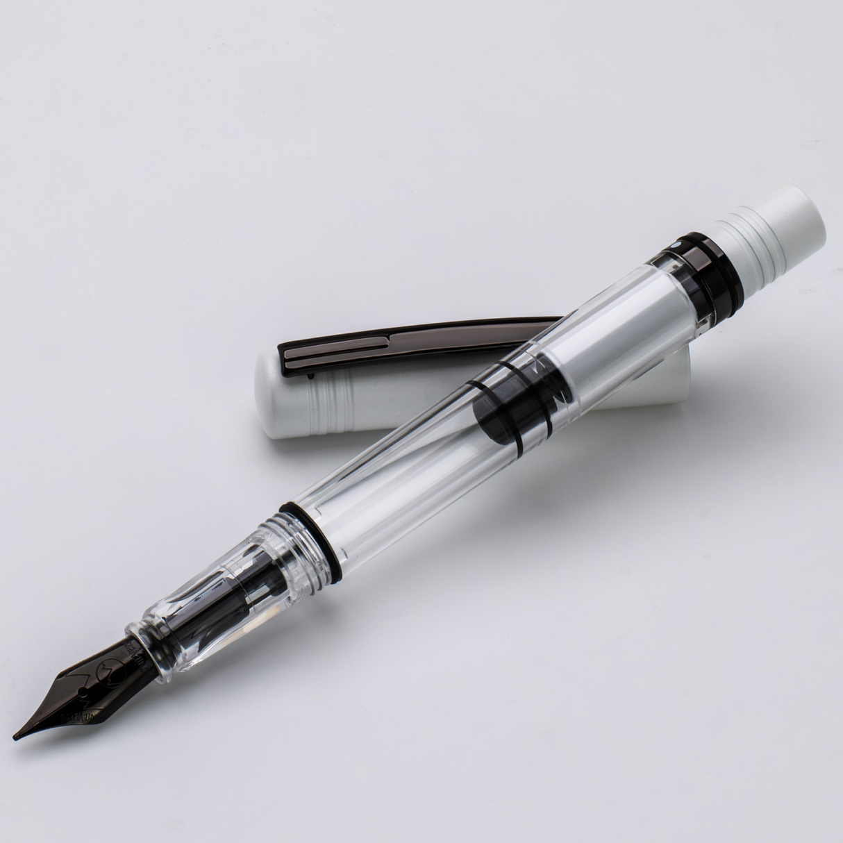 Monteverde MP1 White Lotus – Limited Edition Fountain Pen Collection