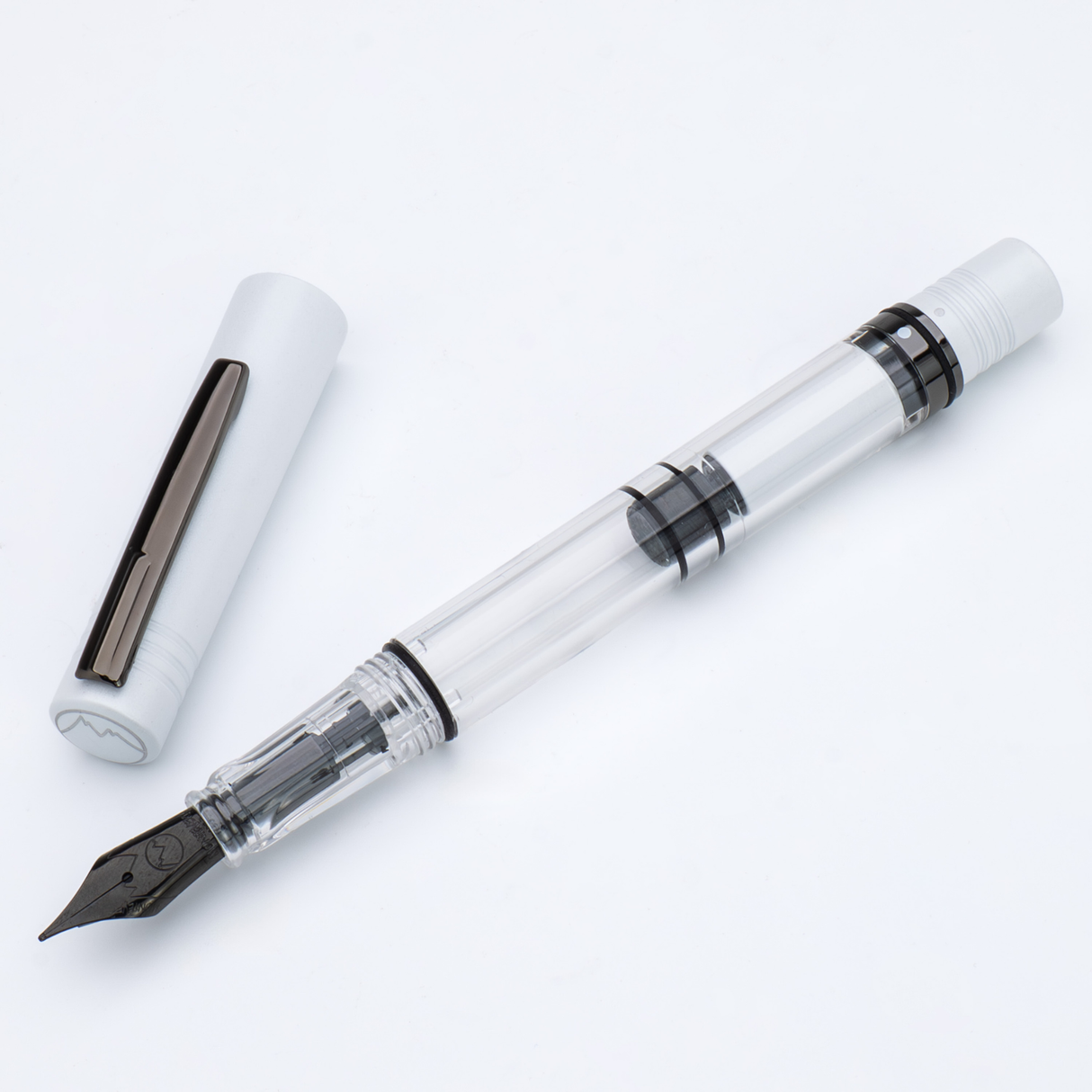 Monteverde MP1 White Lotus – Limited Edition Fountain Pen Collection