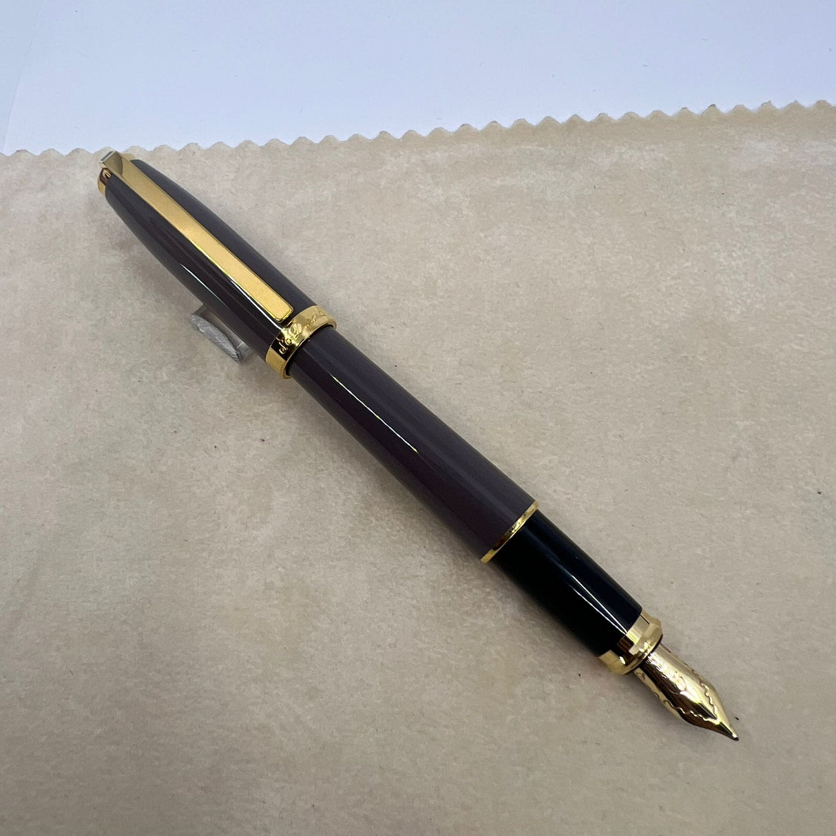 ST Dupont Fidelio Laque Grey - Fountain Pen
