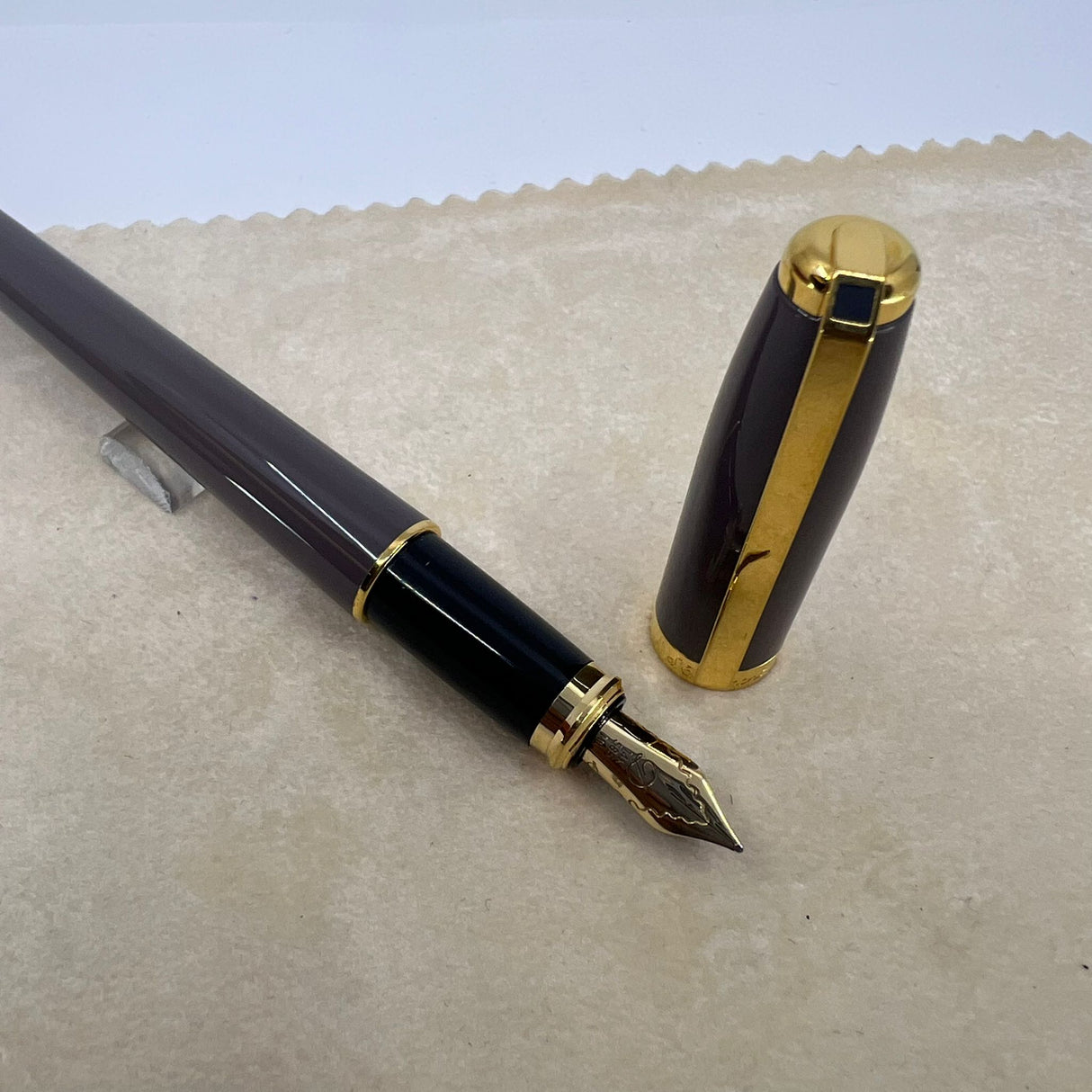ST Dupont Fidelio Laque Grey - Fountain Pen