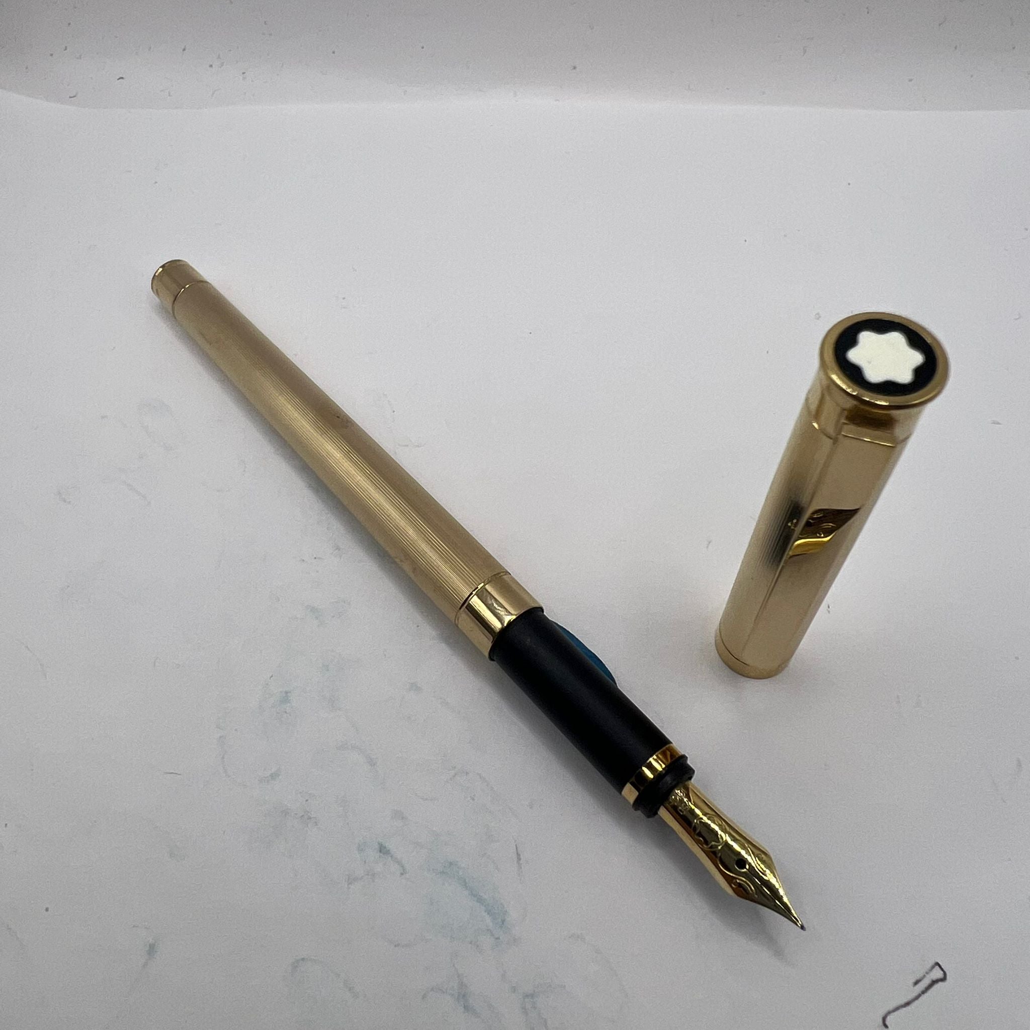Montblanc Noblesse 18k nib Gold plated Fountain Pen - circa 1980