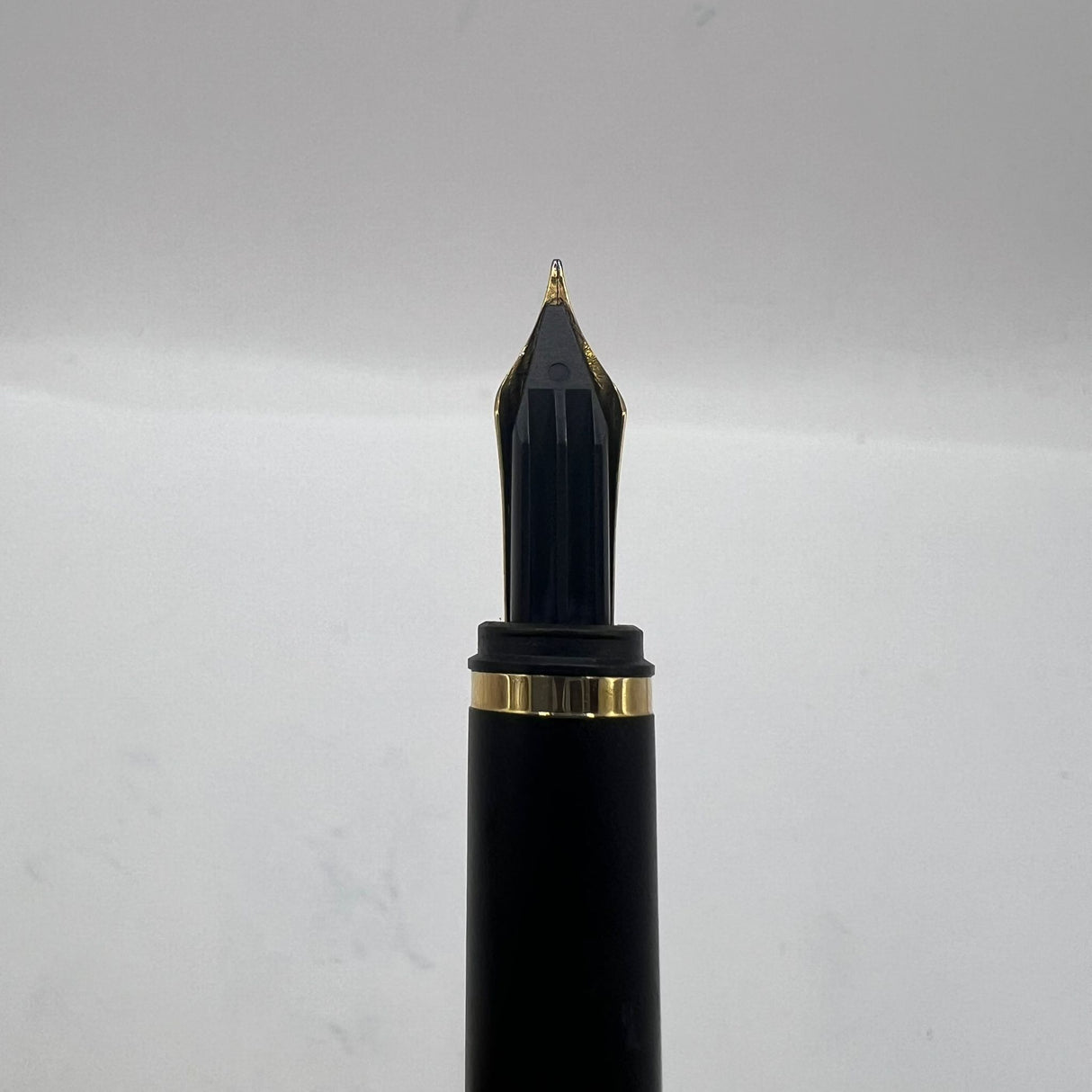 Montblanc Noblesse 18k nib  Gold plated Fountain Pen - circa 1980
