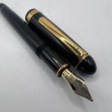Platinum 3777 Black Gold trim Music Nib 14K - Fountain Pen