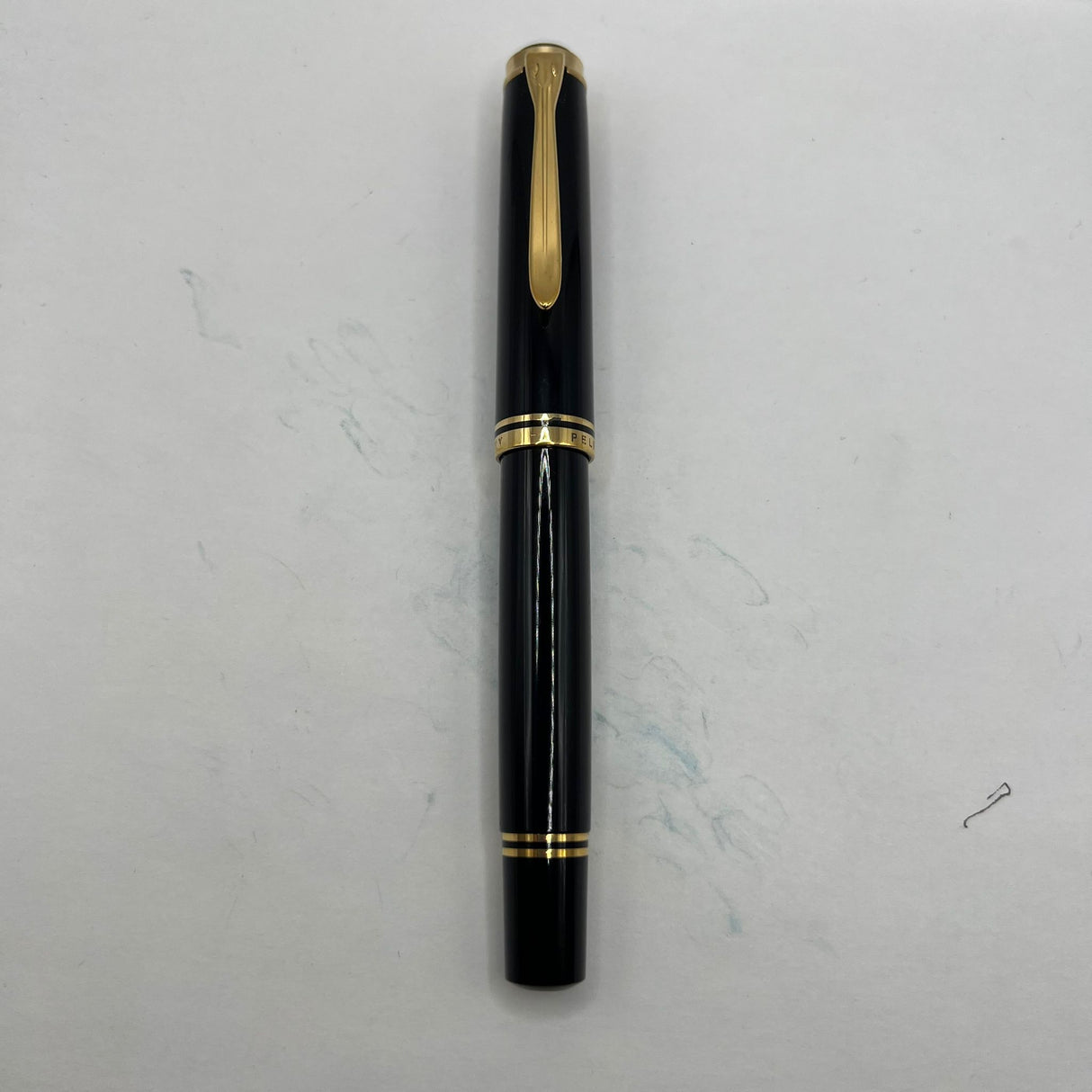 Pelikan M800 Black Gold trim - Window ink view Fountain Pen - Circa 1990