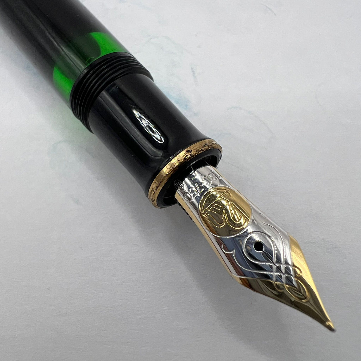 Pelikan M800 Black Gold trim - Window ink view Fountain Pen - Circa 1990