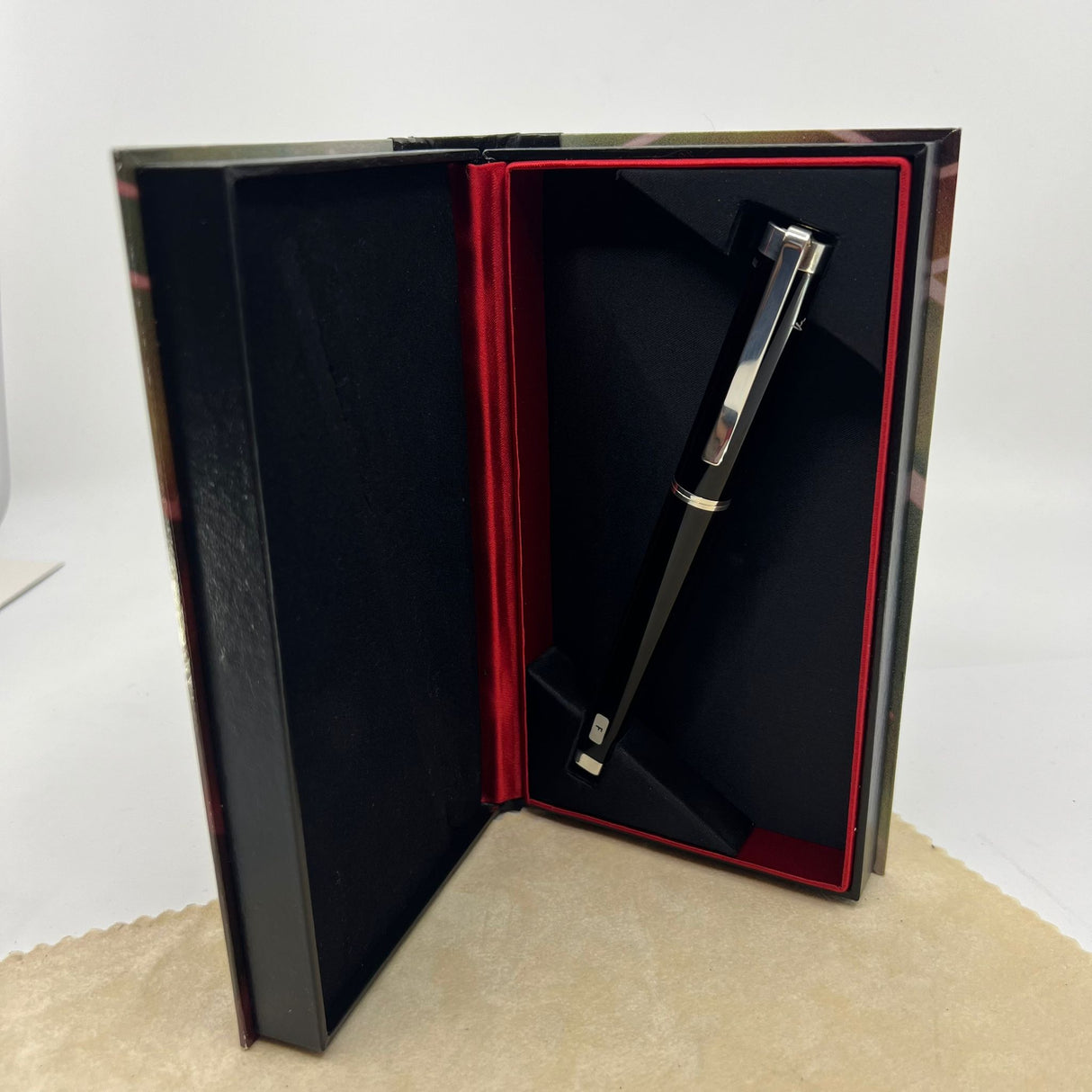 Montblanc Writer Series Franz Kafka Fountain Pen - circa 2004