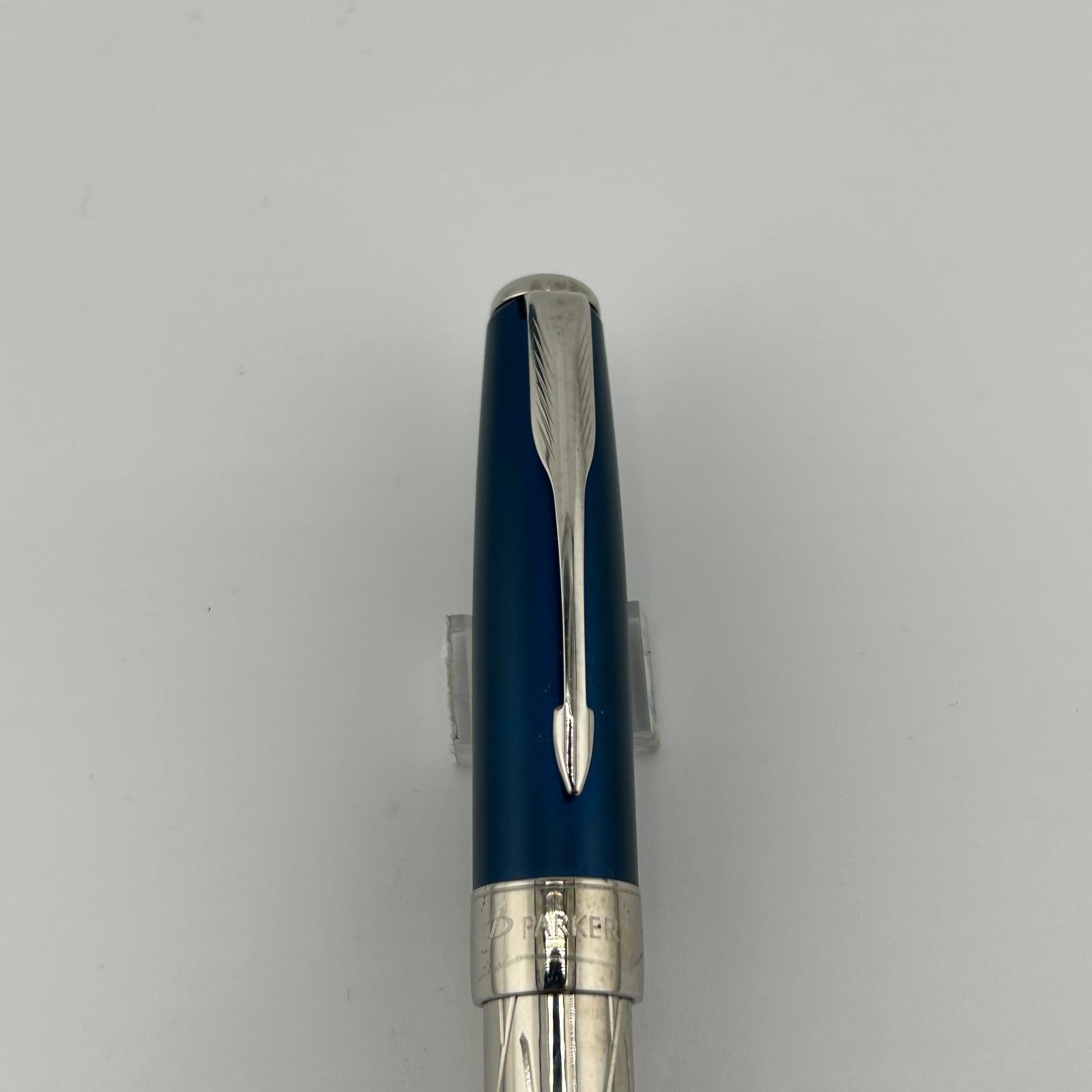 Parker Sonnet Special Edition 18K Gold Nib Silver/Blue - Fountain