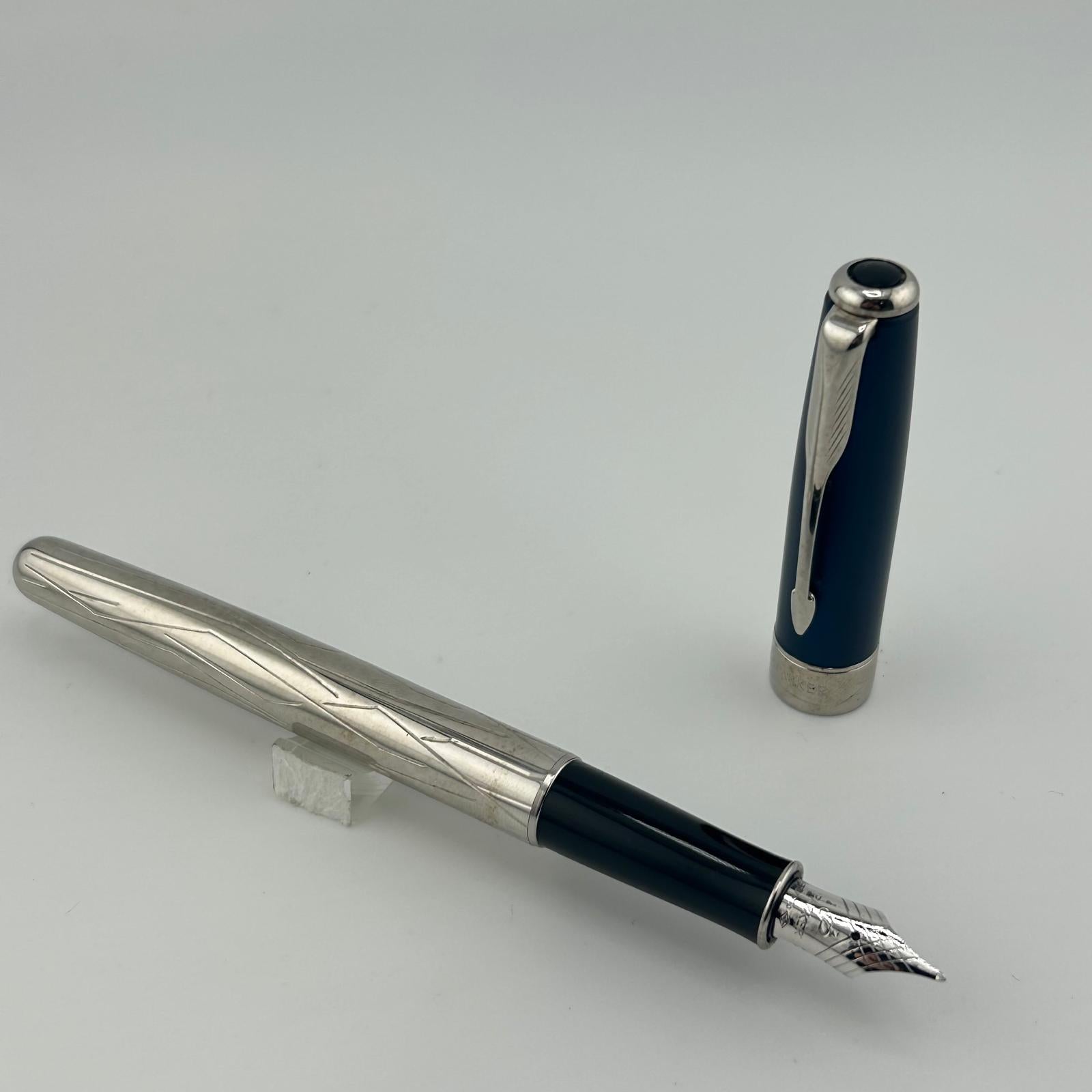 Parker Sonnet Special Edition 18K Gold Nib Silver/Blue - Fountain