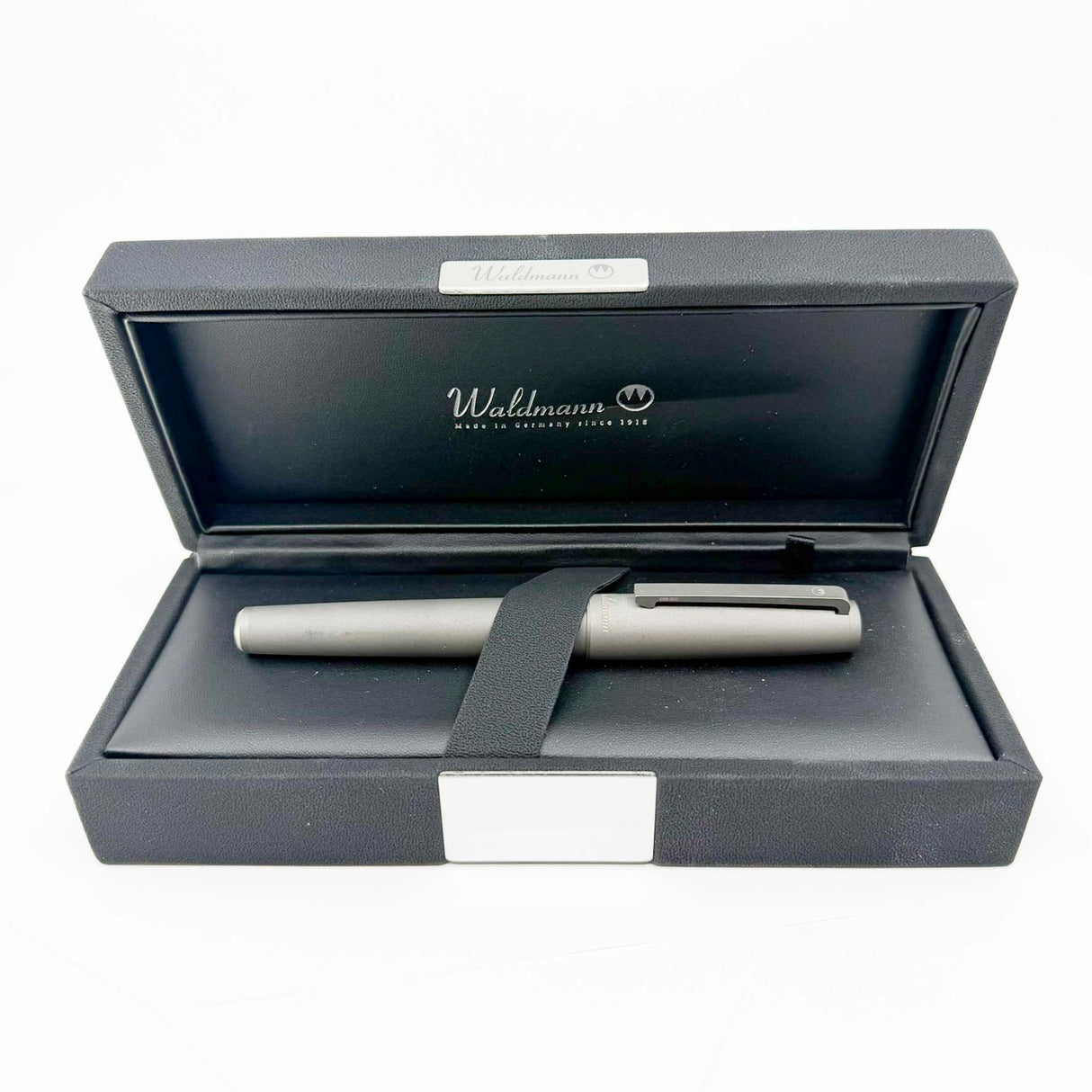 Waldmann Germany Titan Titanium - Fountain Pen