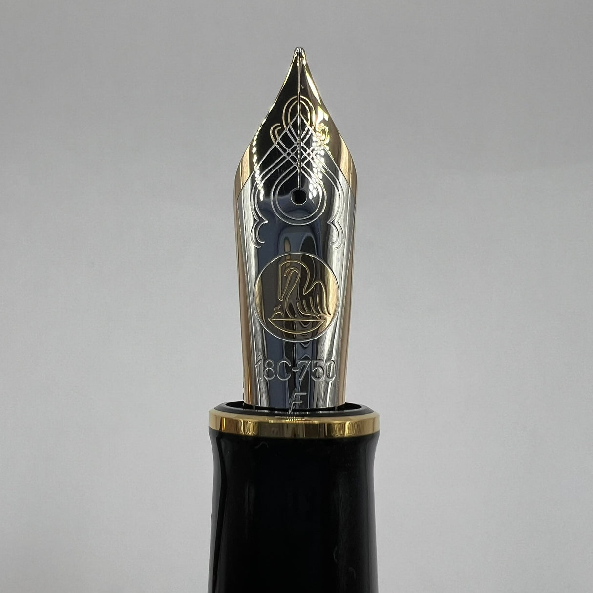 Pelikan Souveran Renaissance Brown M1000 Fountain Pen -  Very Flexible Fine 18kt Gold Nib
