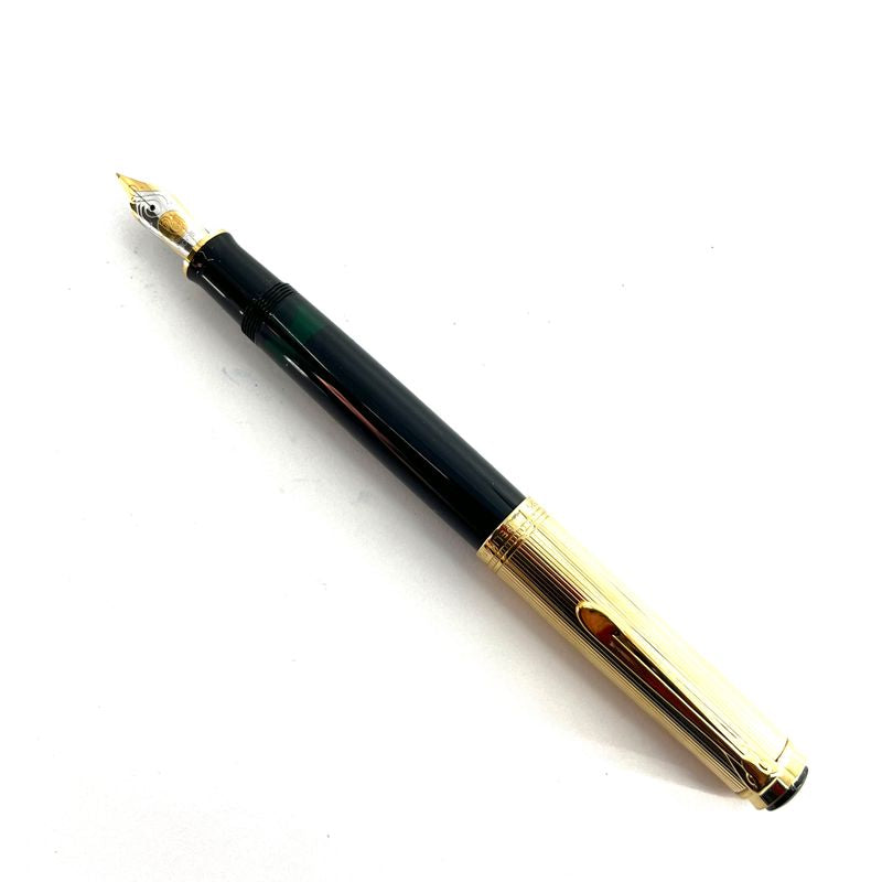 Pelikan Souveran M850 Fountain Pen - Vermeil Cap