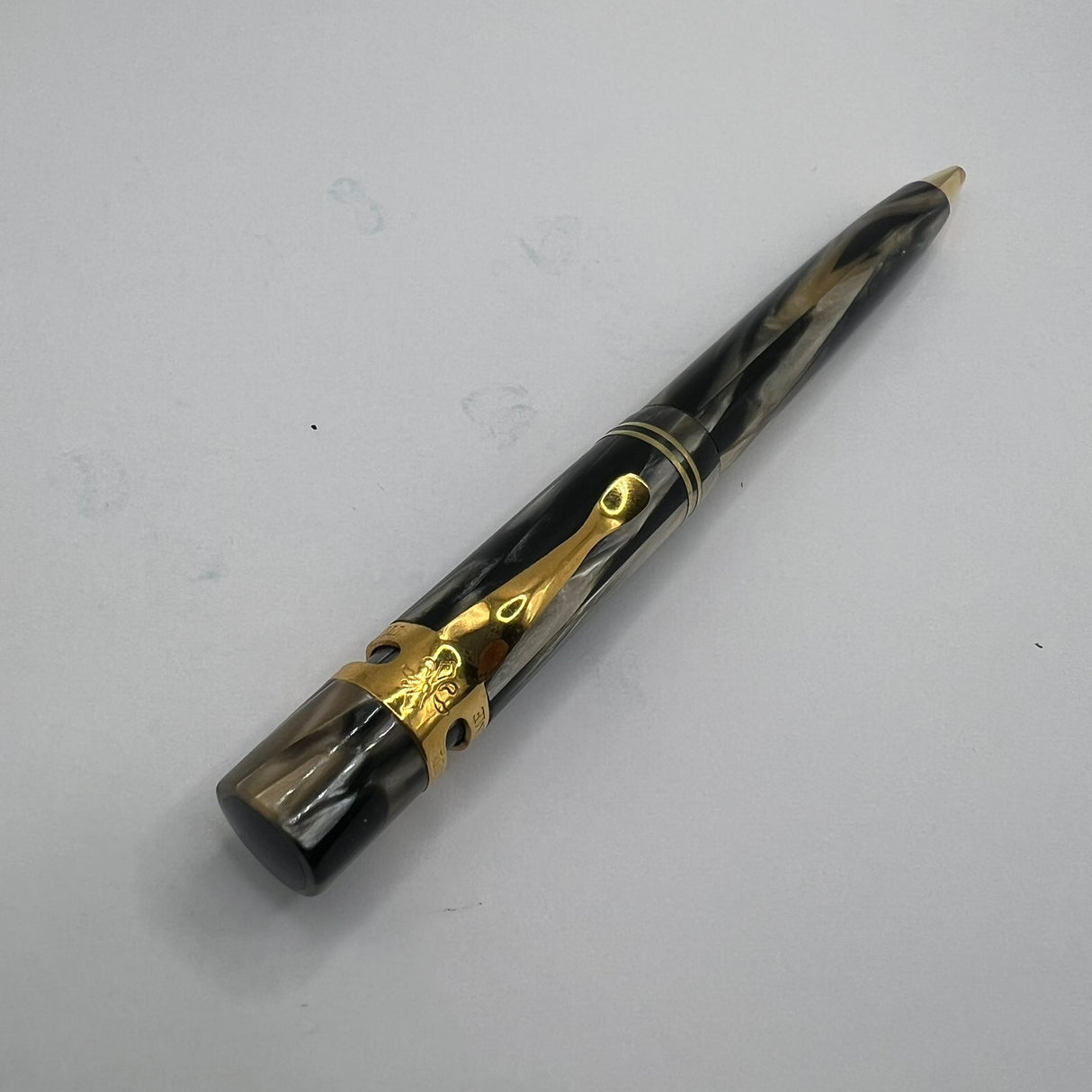 Visconti Ragtime II Blonde & Black Celluloid Ballpoint Pen