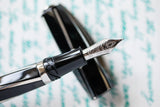 Visconti Black Divina Large - Fountain Pen