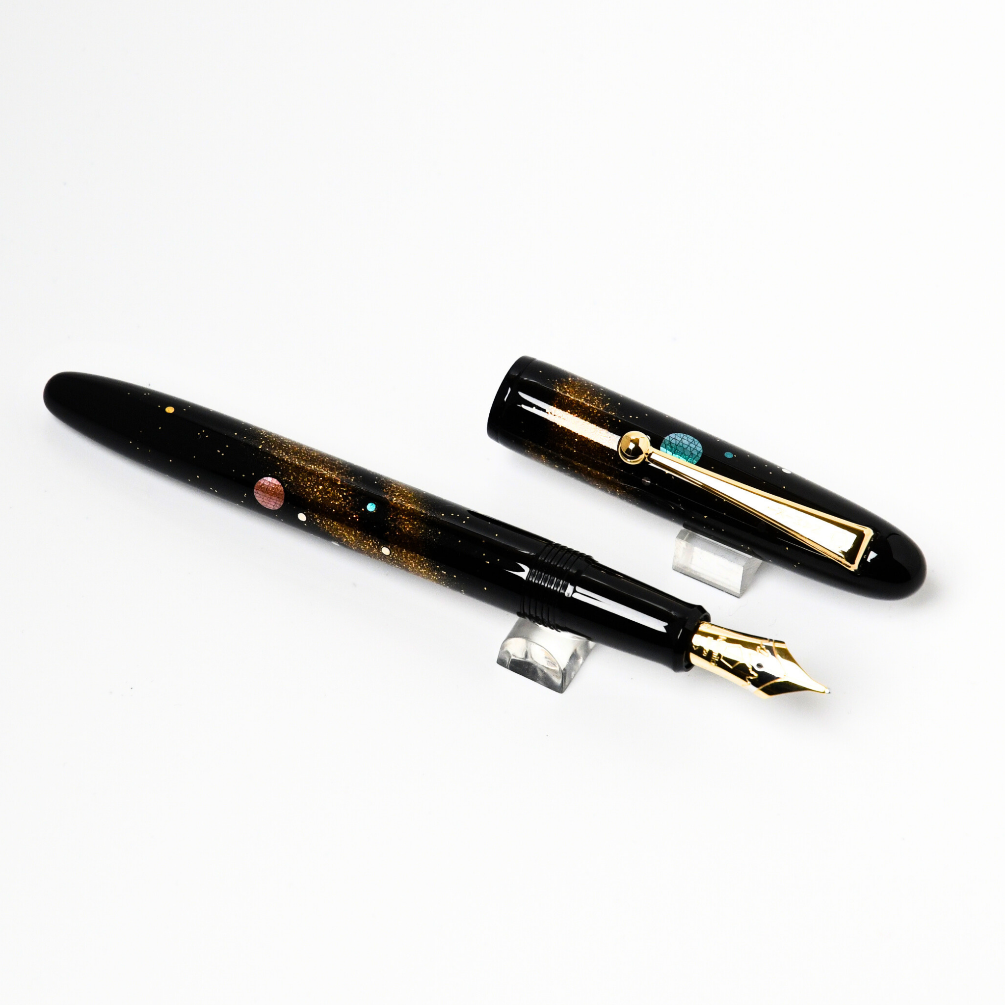 Namiki Yukari Milky Way Raden Maki-e Fountain Pen - Broad 18kt Gold Nib