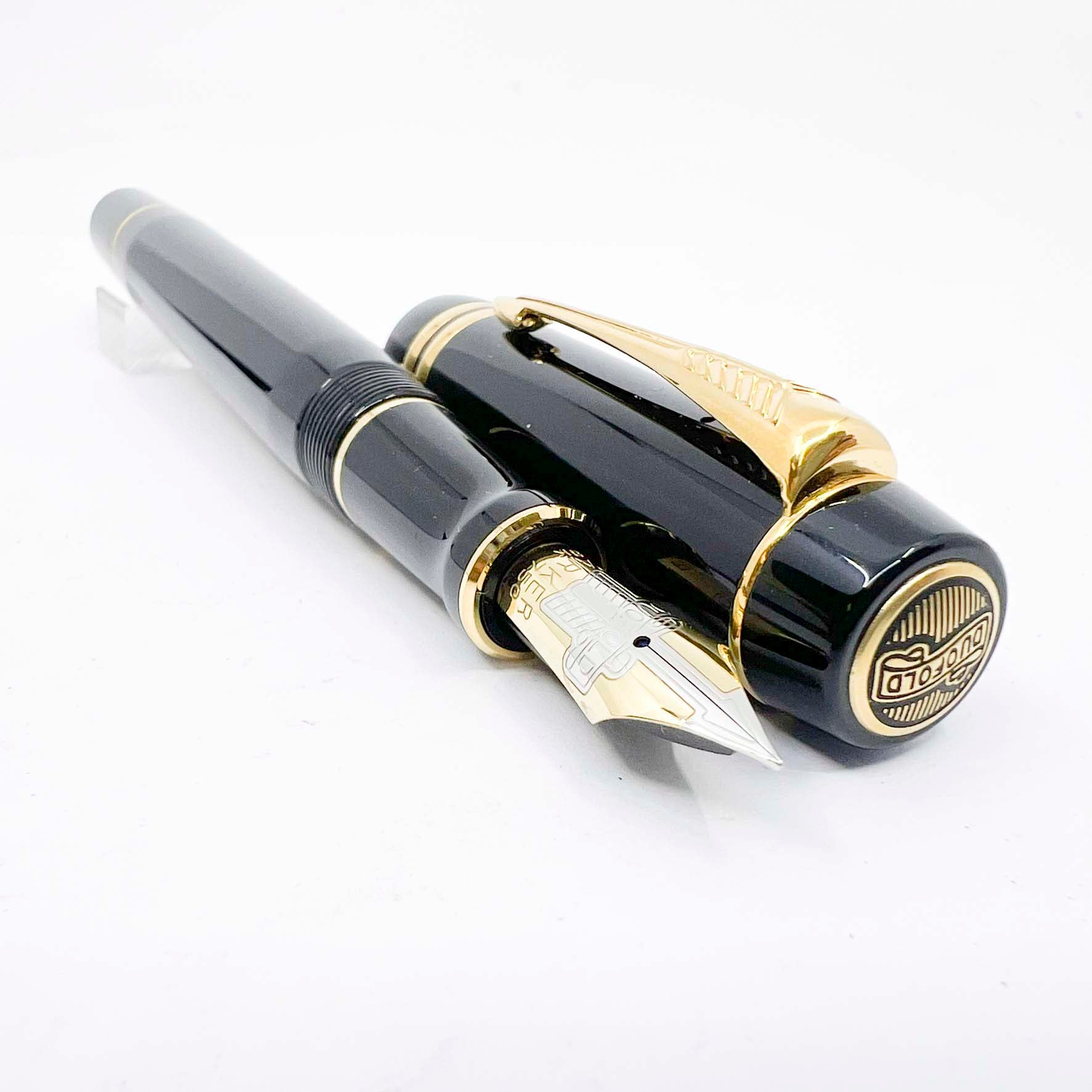 Parker Duofold Centennial (Largest) Black Fountain Pen - Extra
