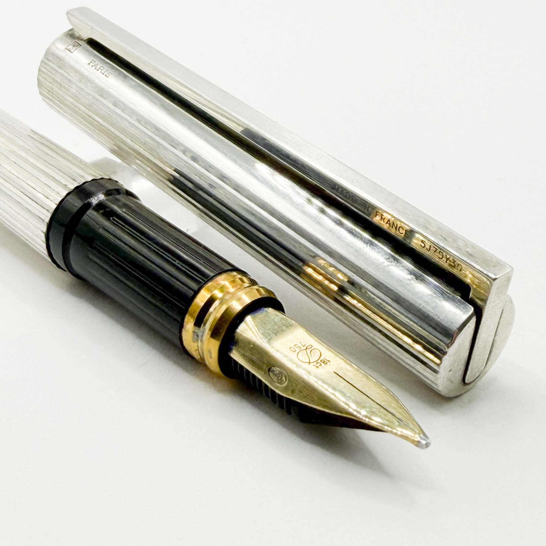 S.T. Dupont Classic Fluted Silver Plated Fountain Pen - Medium