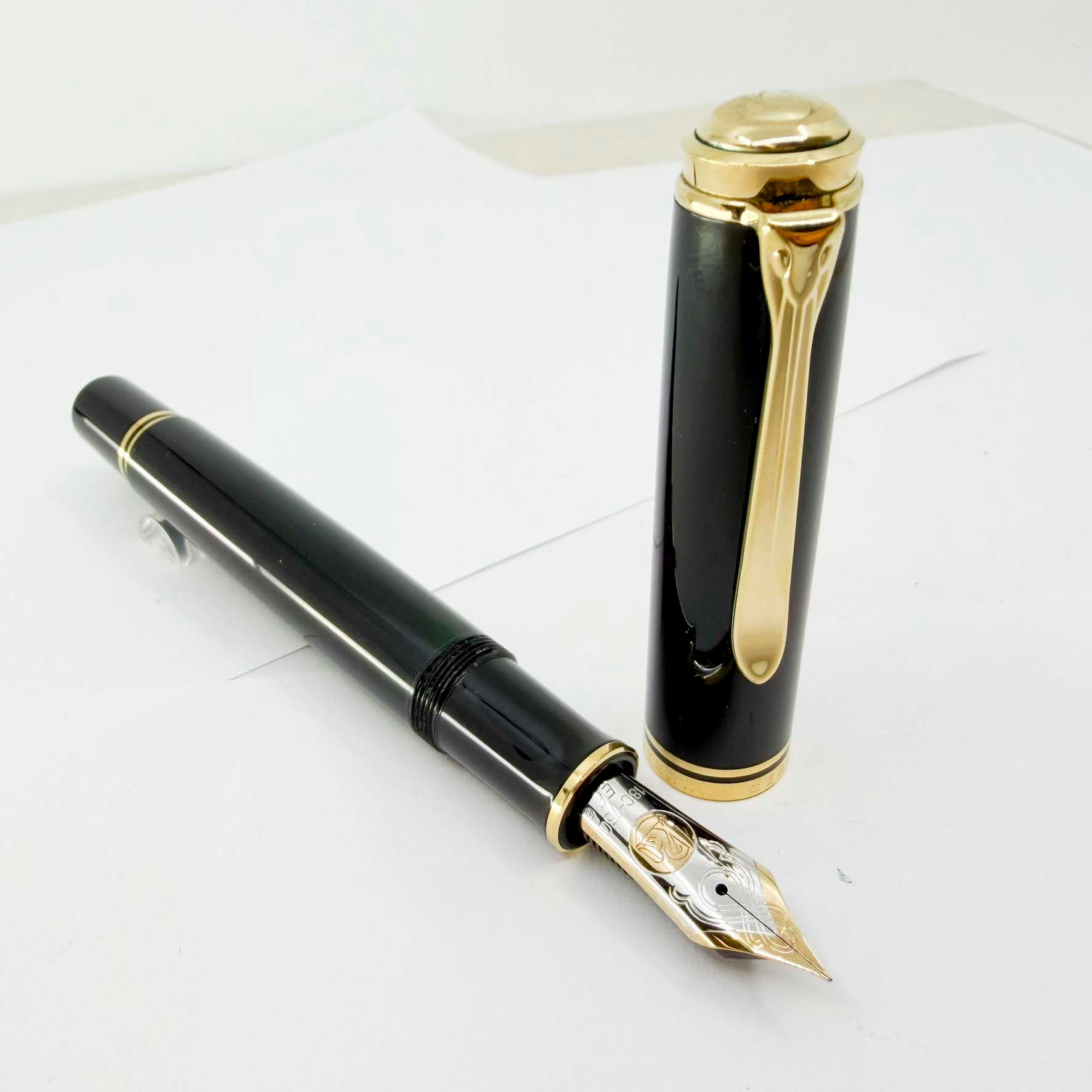 Pelikan Souveran M1000 Black Fountain Pen with Gold-Plated Trim
