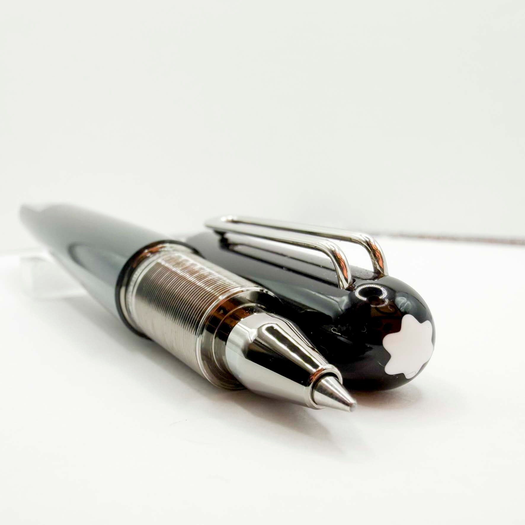 MONTBLANC M マーク・ニューソン ローラーボール Montblanc M by Marc Newson Glossy Black Rollerball – Fountain Pen