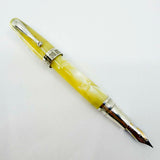 Montegrappa Historia Lustrous "Ivory Parchment" Celluloid Limited Edition Fountain Pen - Medium 18kt Gold Nib