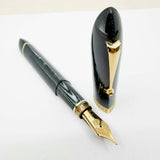 ASC (Armando Simoni Club) Triangolo Incredible Arco Verde (Green) Celluloid Limited Edition 3-Sided Fountain Pen - Magic Flex Medium #8 Size 18kt Gold Nib